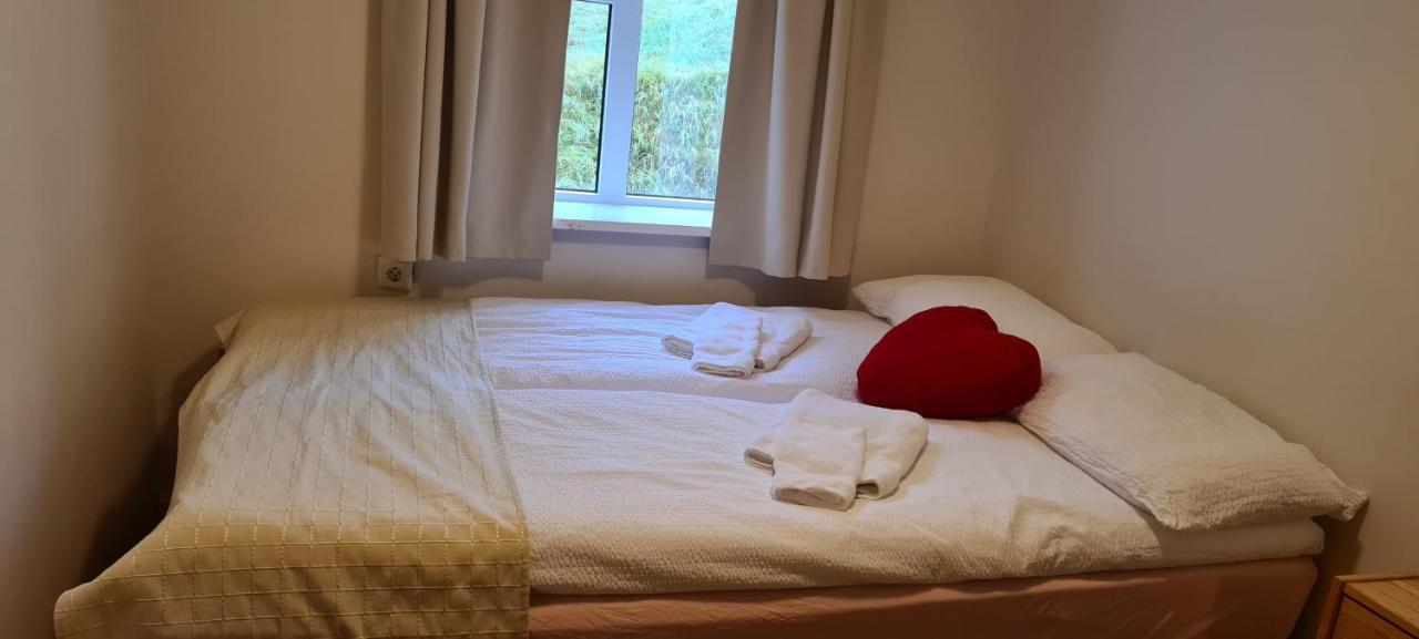 Guesthouse Stekkatun Skálafell Exteriör bild